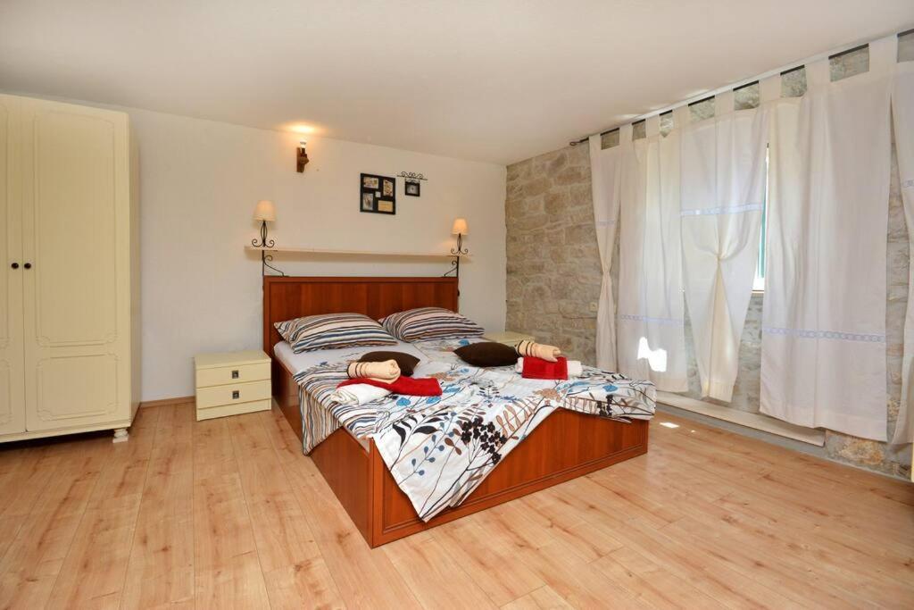 Apartment Gloria - Old City Center Split Exterior photo